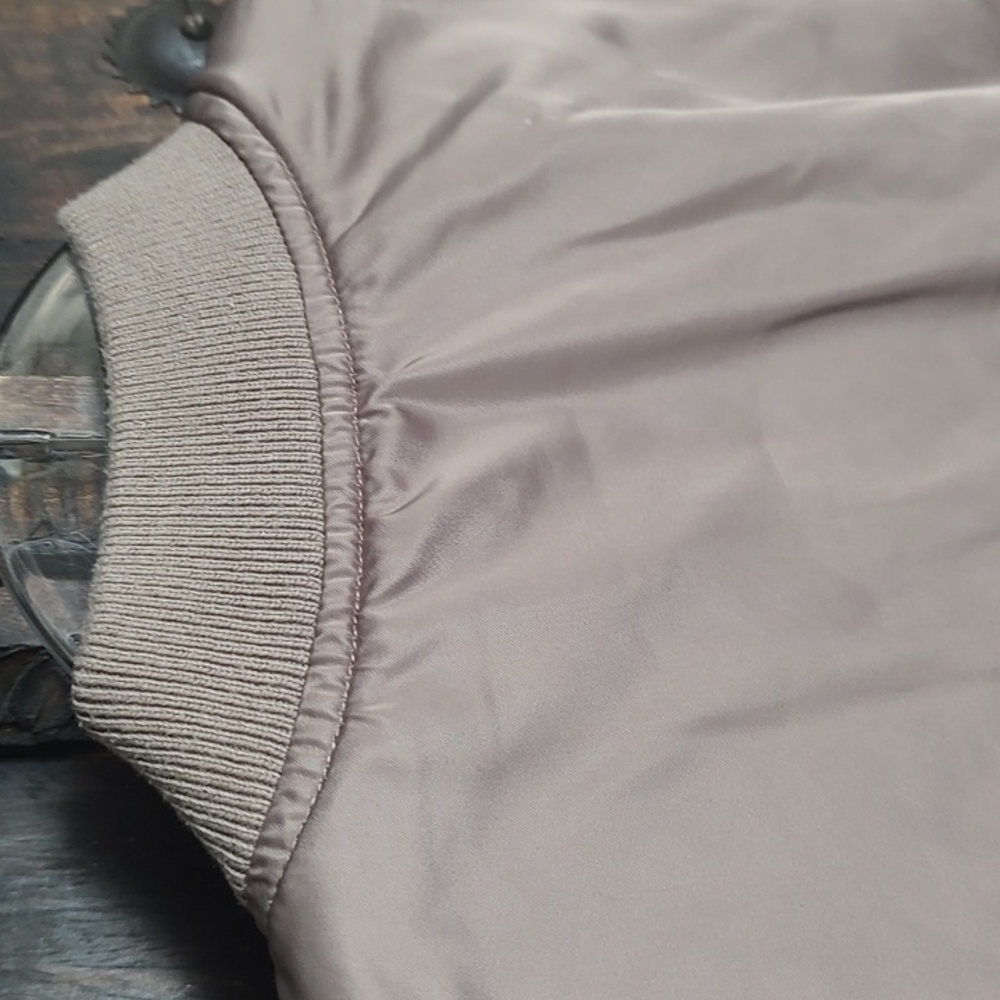Abercrombie Satin Jacket - Picture 12 of 16